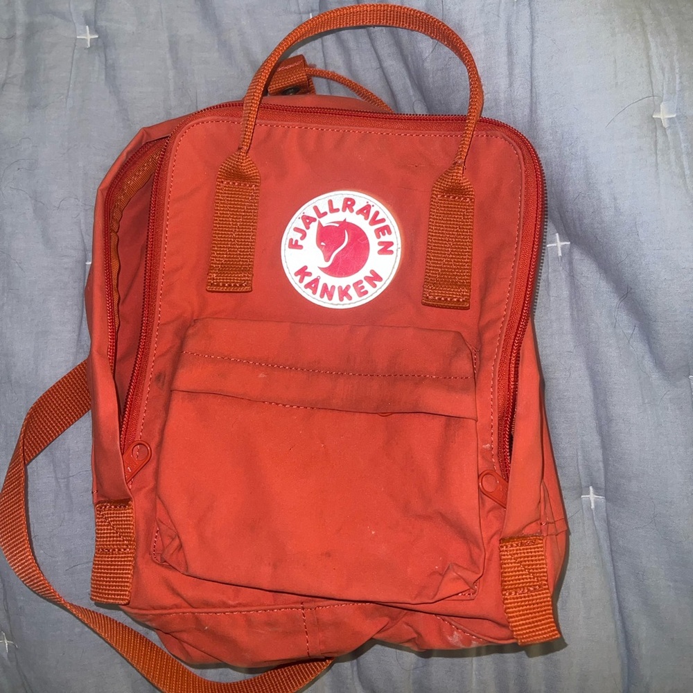 Kånken Mini Backpack - Red